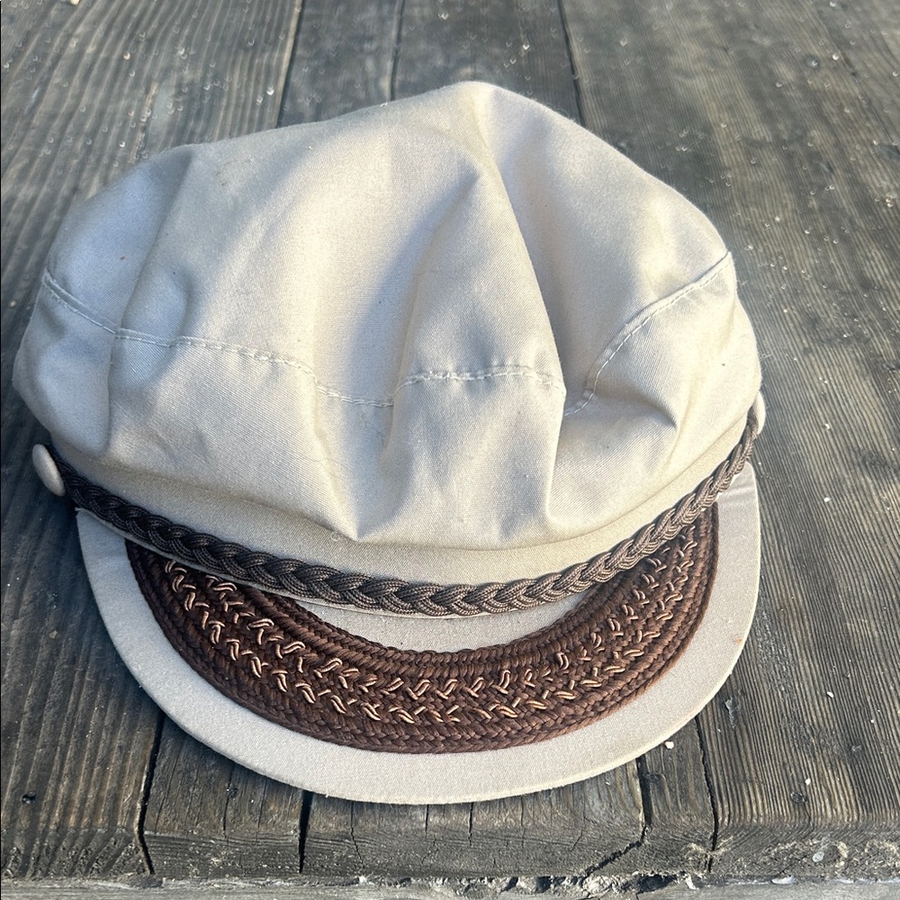 Vintage America Cream and Brown Cap